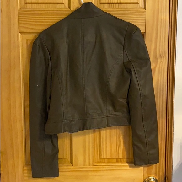 Green leather jacket - Picture 2 of 2